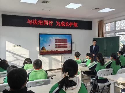 【京广公益】“大力弘扬宪法精神，推动进一步深化改革”｜京广律师事务所开展“宪法宣传周”宪法专题讲座活动